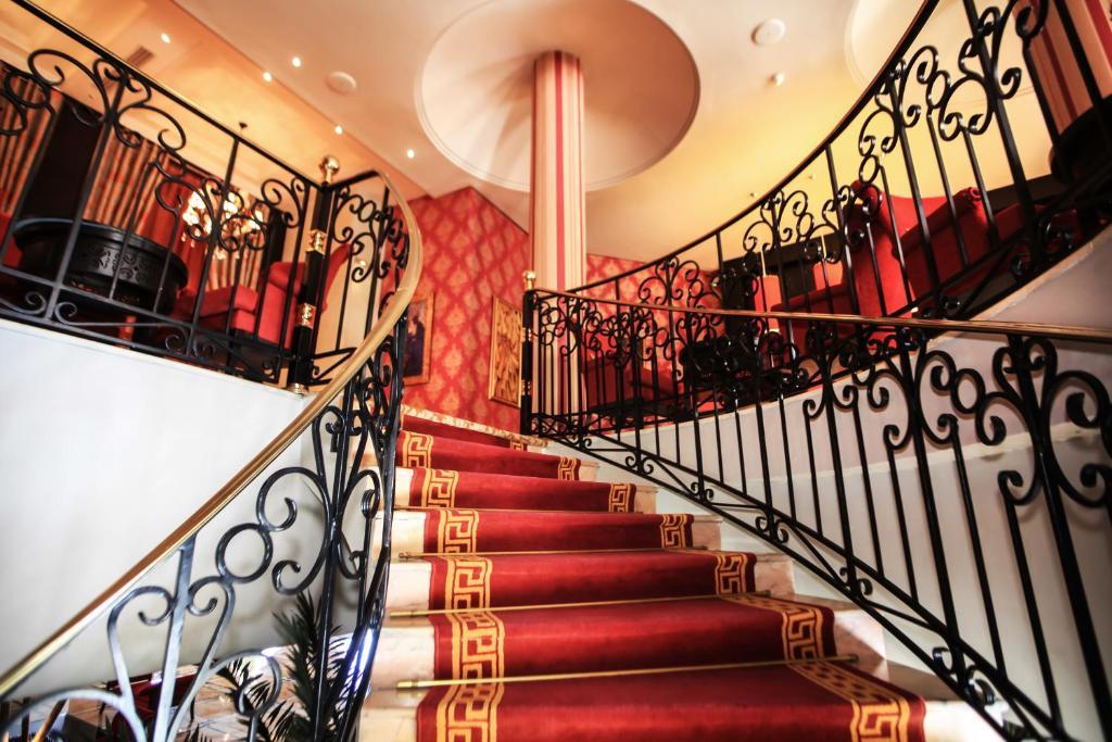 Hotel The Russelior & 5*
