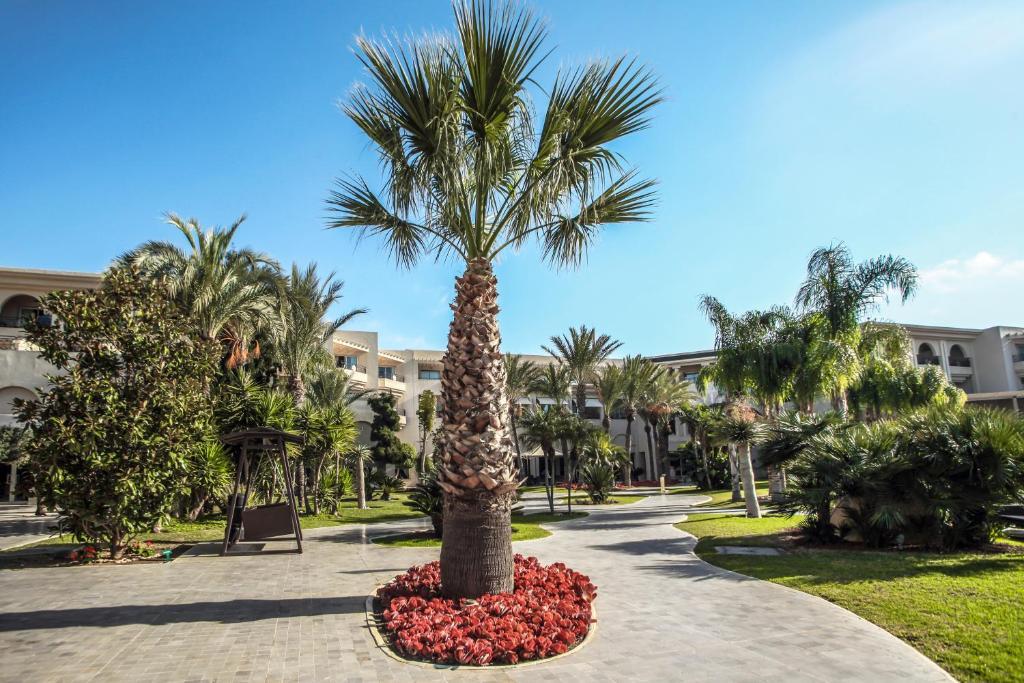 The Russelior & Hotel 5*